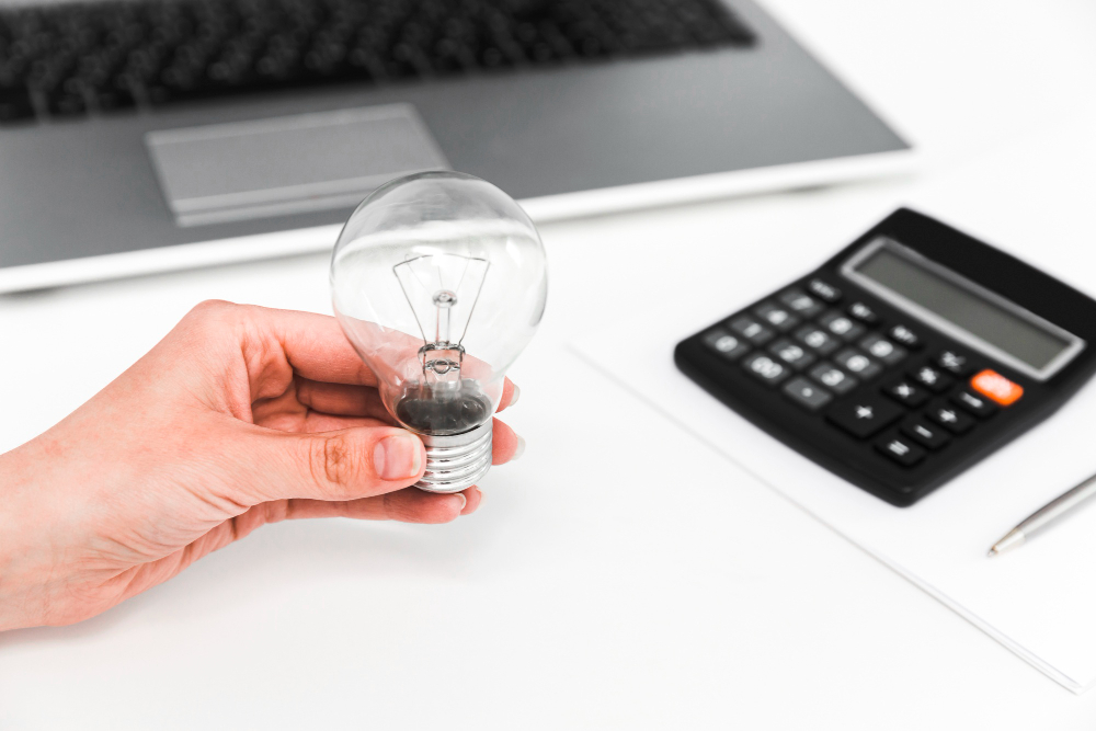 The Rise of Electric Payment Systems: Investing in Digital Currency and Cashless Transactions